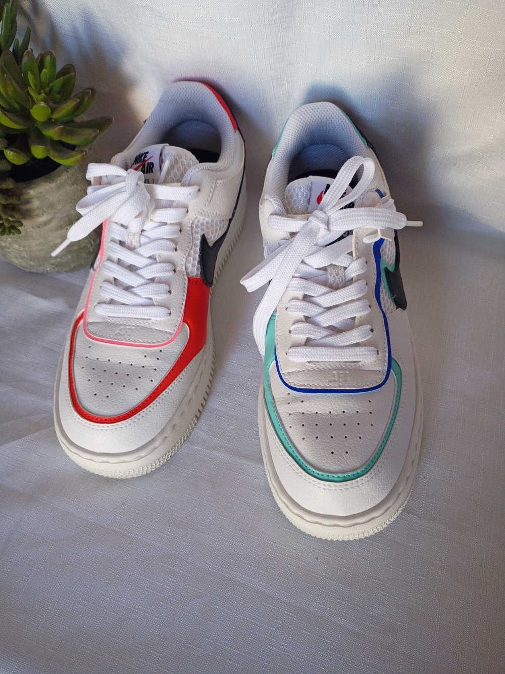 Nike Air Force 1 Low White Multicolor Accent Sneakers Size 8 - Picture 2 of 14